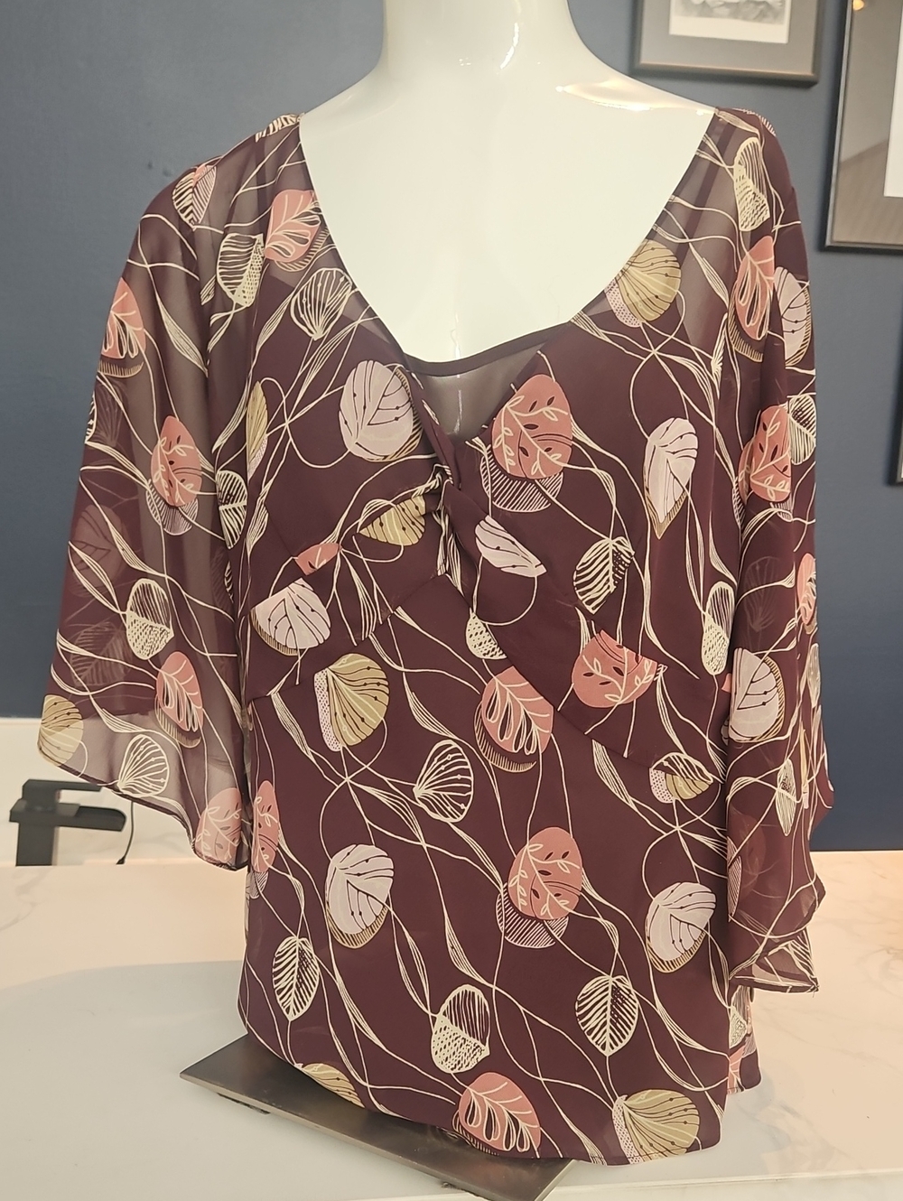 Ann Taylor LOFT top size 10 Petite 2 layer